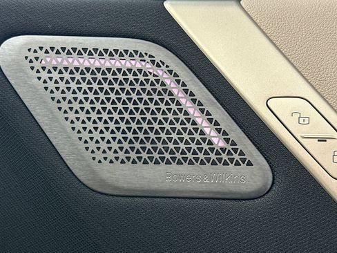 Certified 2023 BMW iX M60 w/ Executive Package AWD/4WD image 21