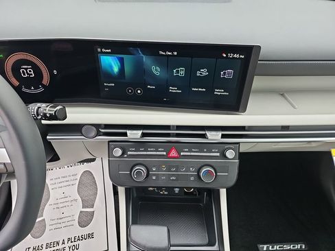 New 2026 Hyundai Tucson SE image 19