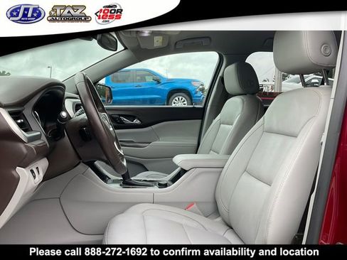 Used 2018 GMC Acadia SLT image 10