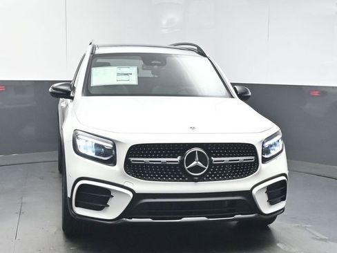 New 2026 Mercedes-Benz GLB 250 image 2