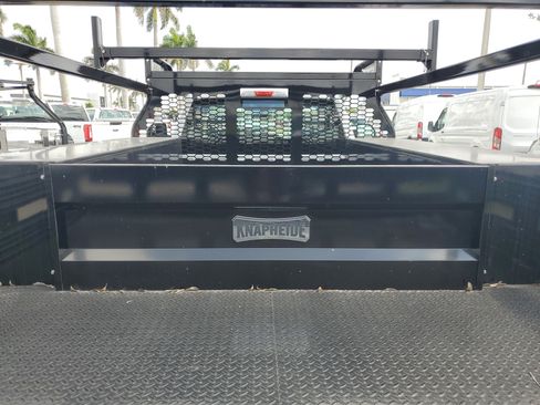 New 2024 Ford F550 4x4 Regular Cab Super Duty image 13