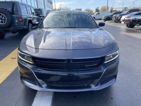 Used 2018 Dodge Charger SXT Plus w/ Blacktop Package image 3