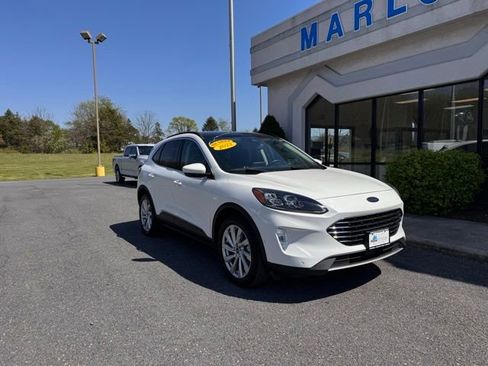 Used 2022 Ford Escape Titanium w/ Titanium Elite Package image 2