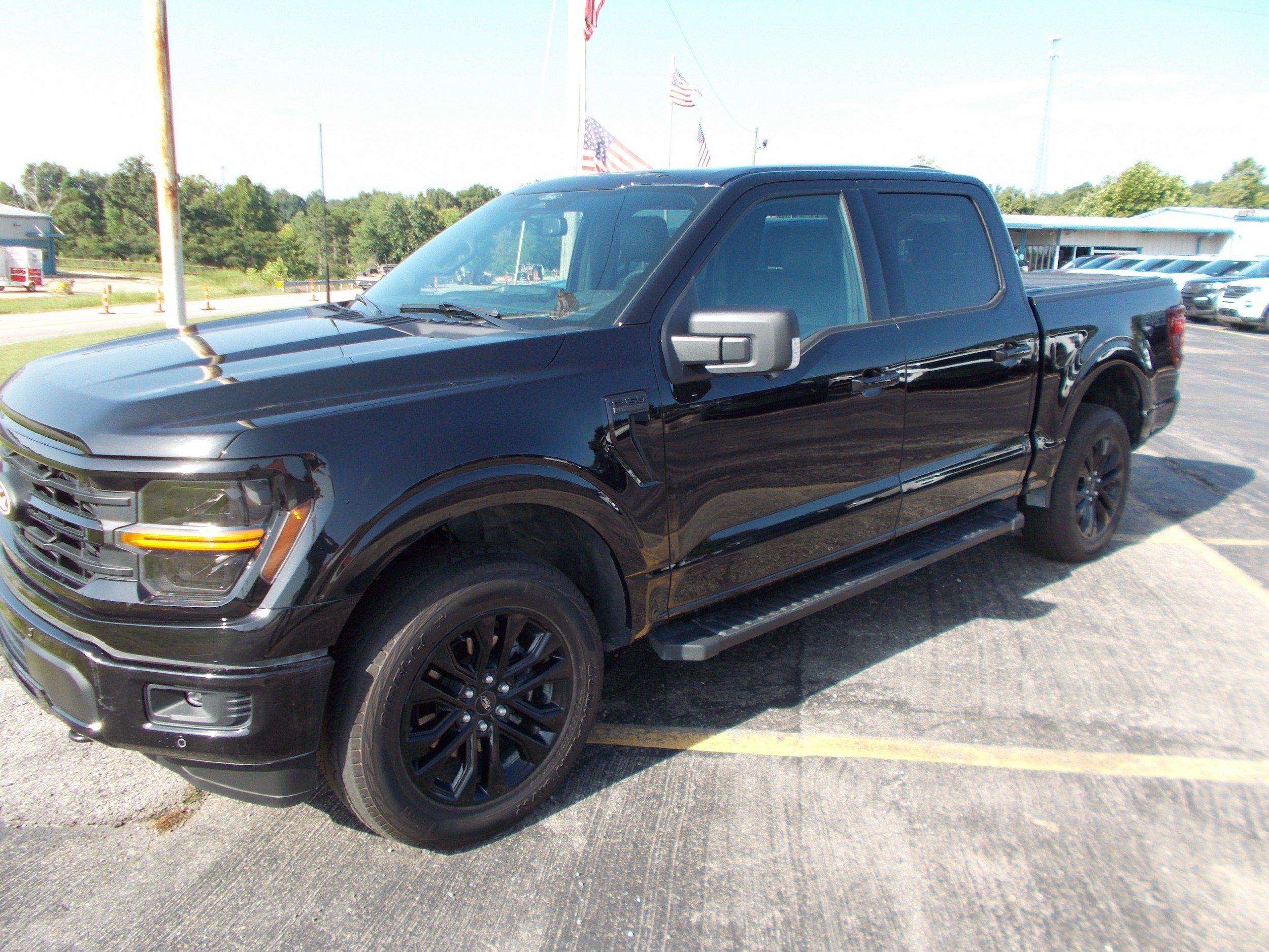 Used 2025 Ford F150 XLT w/ Equipment Group 303A High AWD/4WD image 1
