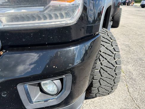 Used 2015 GMC Sierra 3500 Denali w/ Duramax Plus Package AWD/4WD image 19