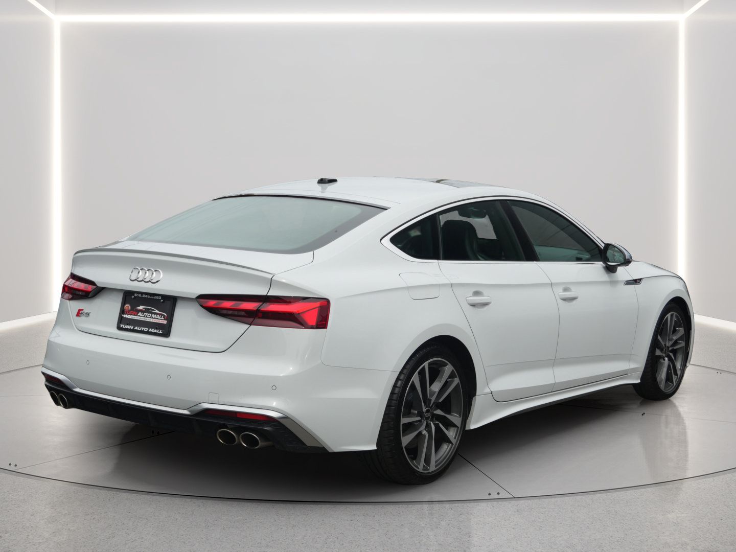 Used 2023 Audi S5 Premium Plus w/ Premium Plus Package AWD/4WD image 5