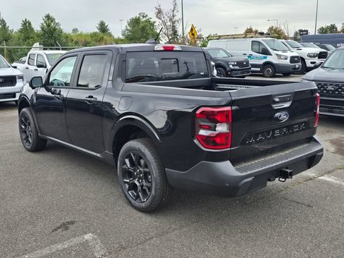 New 2026 Ford Maverick Lariat w/ Black Appearance Package AWD/4WD image 3