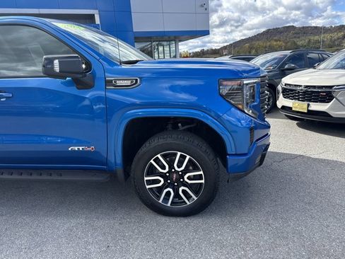 Used 2023 GMC Sierra 1500 AT4 w/ AT4 Premium Package image 2
