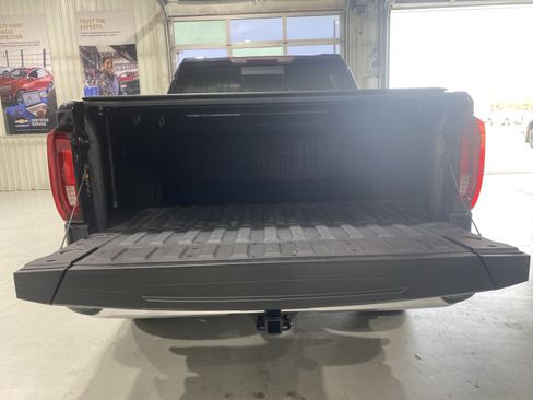 Used 2024 GMC Sierra 1500 SLT w/ SLT Premium Plus Package AWD/4WD image 13