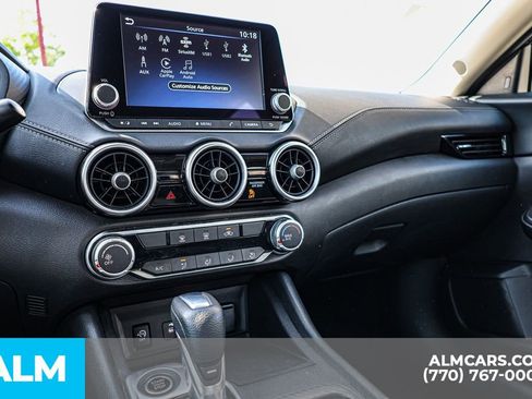 Used 2024 Nissan Sentra SV FWD image 38