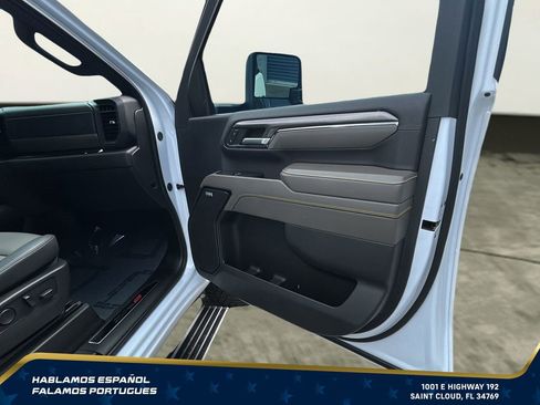 Certified 2024 Chevrolet Silverado 2500 ZR2 w/ Technology Package AWD/4WD image 38