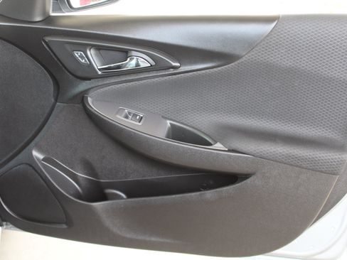 Used 2024 Chevrolet Malibu LT image 18