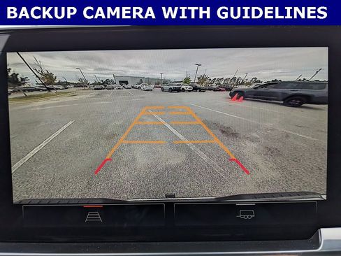 Used 2023 GMC Sierra 1500 SLT w/ SLT Premium Package image 4