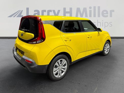Used 2020 Kia Soul LX image 5