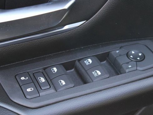 Used 2025 RAM 1500 Big Horn image 13