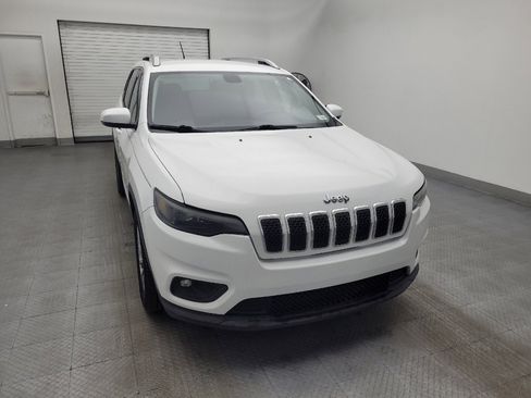 Used 2019 Jeep Cherokee Latitude Plus image 14