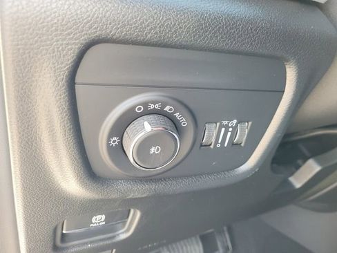 New 2026 Jeep Grand Cherokee Limited w/ Limited Altitude Package image 22