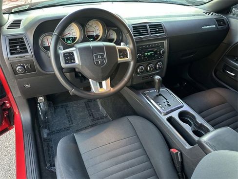 Used 2013 Dodge Challenger R/T w/ Electronics Convenience Group image 17