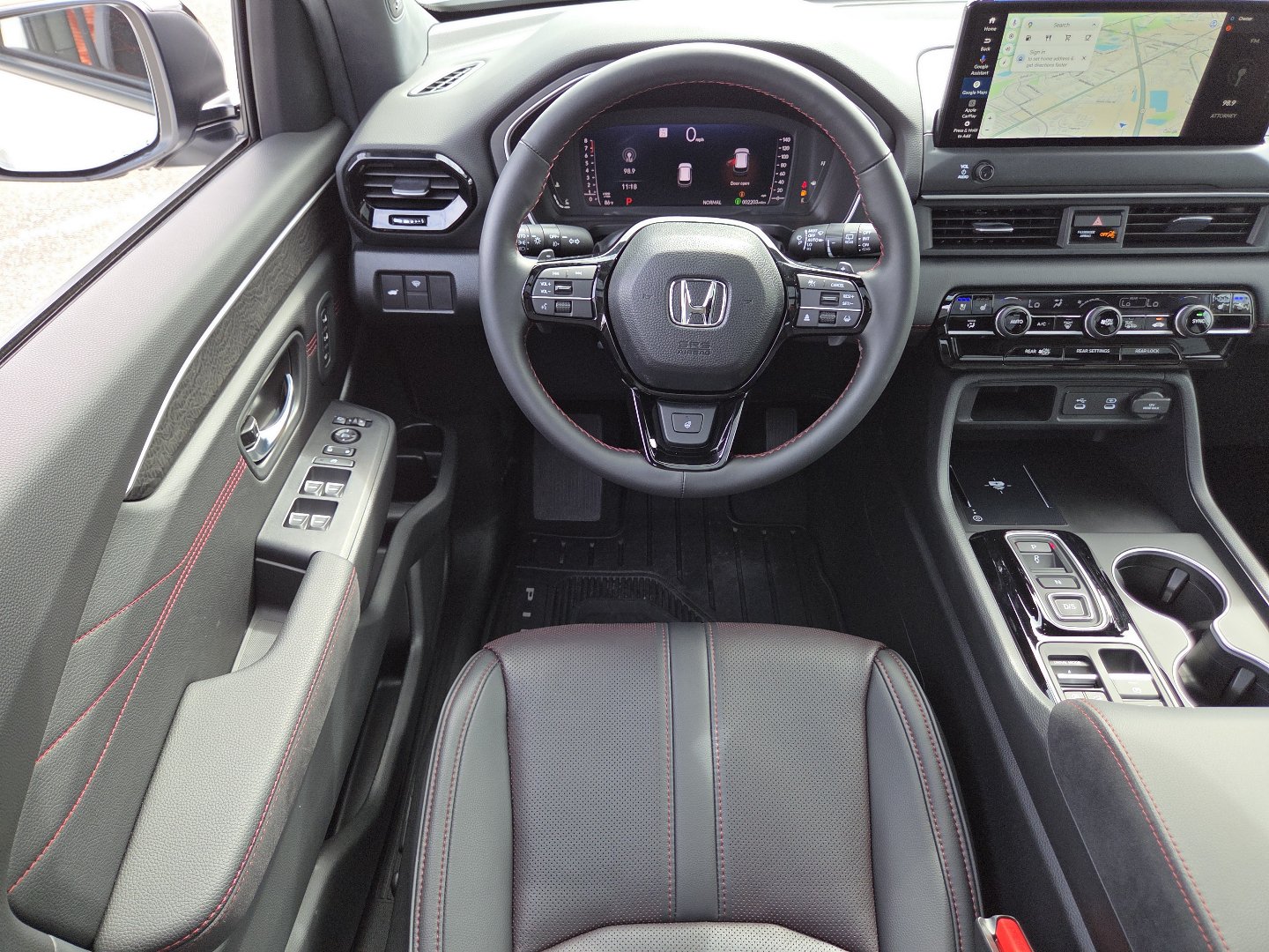 Certified 2026 Honda Pilot Black Edition image 26