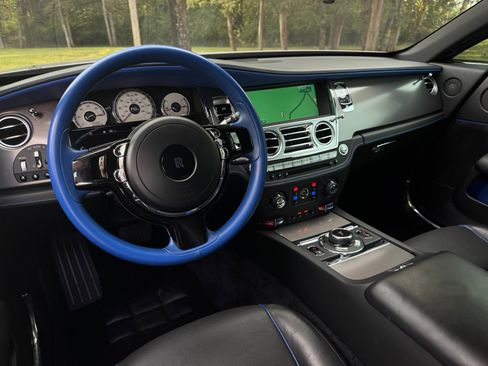 Used 2016 Rolls-Royce Wraith RWD image 61