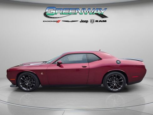 Used 2020 Dodge Challenger R/T Scat Pack RWD image 2