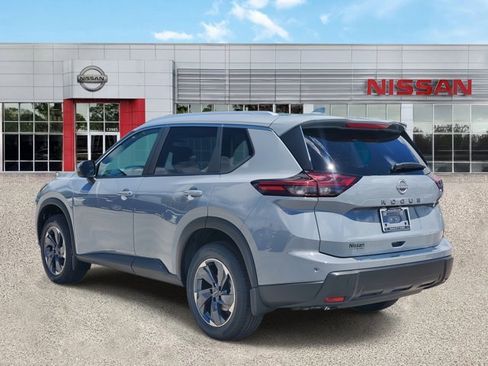 New 2026 Nissan Rogue SV image 2