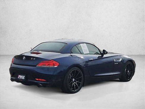 Used 2011 BMW Z4 sDrive35i image 5