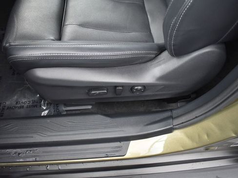 Used 2023 Subaru Outback Limited image 12