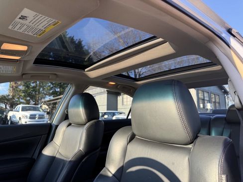 Used 2014 Nissan Maxima 3.5 SV w/ Premium Package image 22