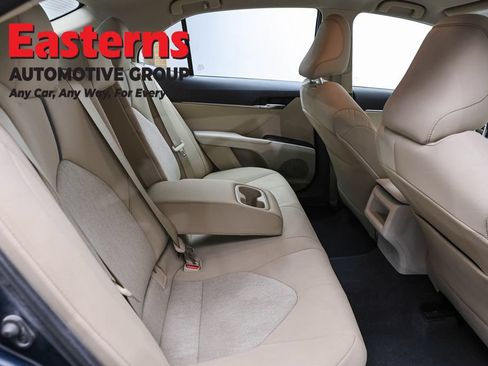Used 2021 Toyota Camry LE FWD image 22
