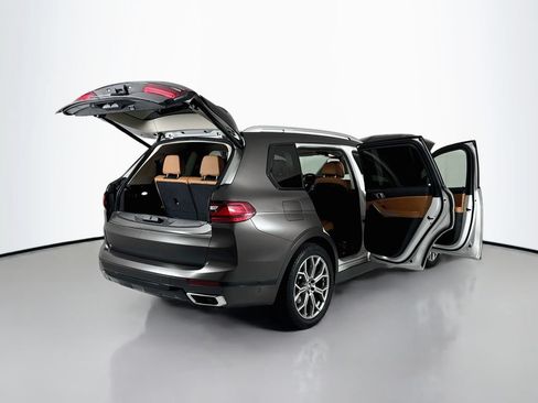 Used 2021 BMW X7 xDrive40i AWD/4WD image 21
