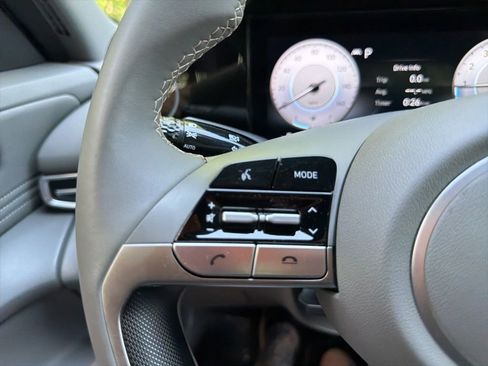 Certified 2023 Hyundai Elantra SEL w/ Convenience Package FWD image 19