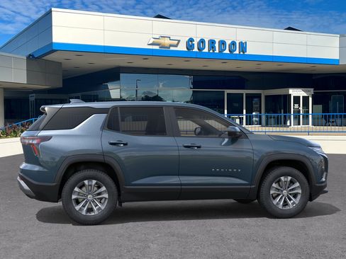 New 2026 Chevrolet Equinox LT w/ Safety and Technology Package FWD image 5