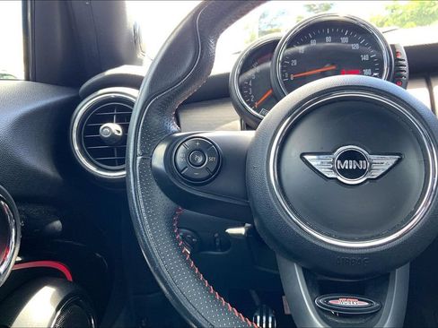 Used 2016 MINI Cooper S FWD image 16