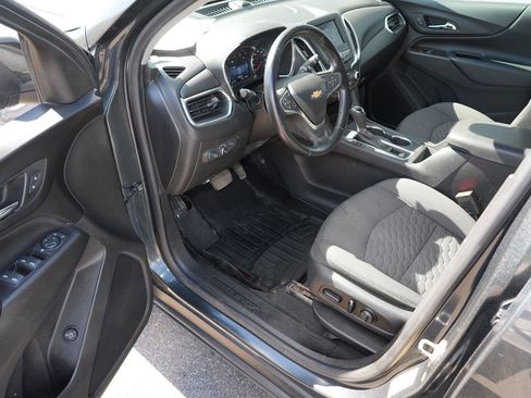 Used 2020 Chevrolet Equinox LT AWD/4WD image 13