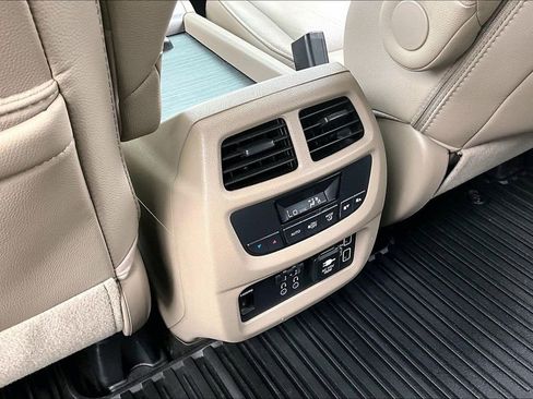 Used 2019 Honda Pilot EX-L image 10