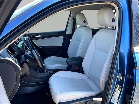 Used 2019 Volkswagen Tiguan SE image 25