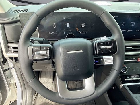 Used 2025 Hyundai Santa Fe SEL FWD image 21