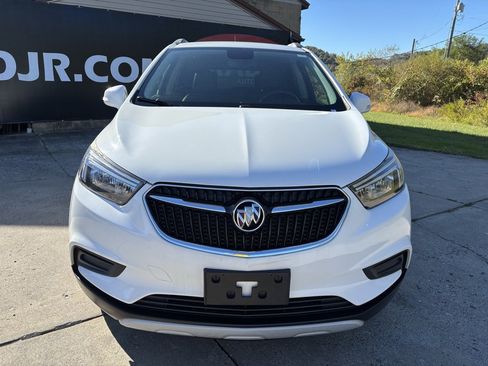 Used 2017 Buick Encore Preferred image 2