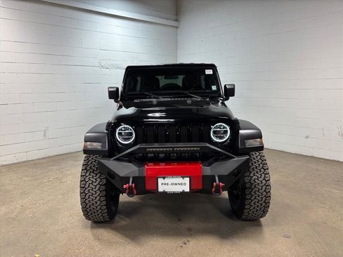 Used 2020 Jeep Wrangler Unlimited Sport S image 3