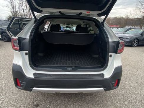Used 2020 Subaru Outback Limited AWD/4WD image 32