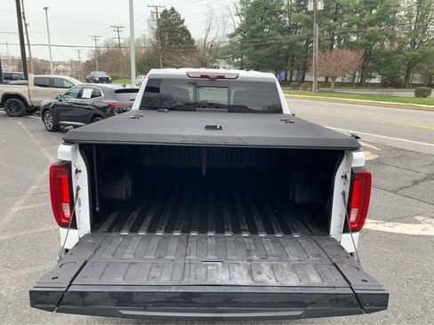 Used 2021 GMC Sierra 1500 AT4 w/ AT4 Premium Package AWD/4WD image 5