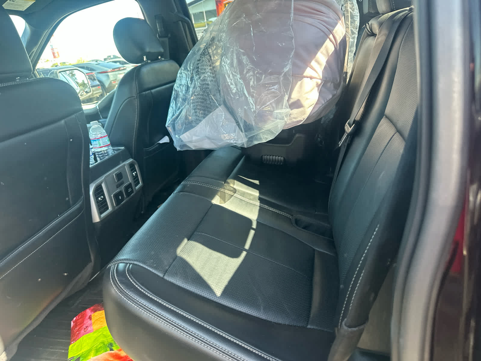 Used 2018 Ford F150 Lariat w/ Equipment Group 502A Luxury AWD/4WD image 15