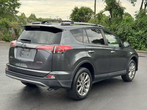 Used 2018 Toyota RAV4 Limited FWD image 7