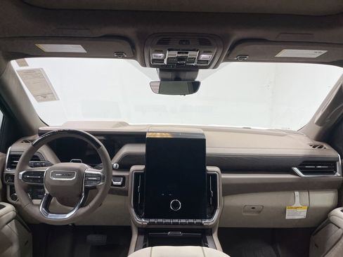 New 2026 GMC Yukon XL Denali image 8