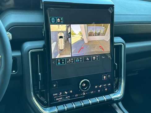 New 2026 GMC Yukon XL Denali AWD/4WD image 22