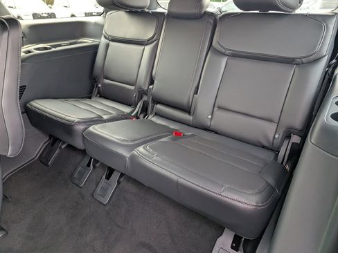 New 2026 Ford Expedition Platinum w/ Stealth Appearance Package AWD/4WD image 7
