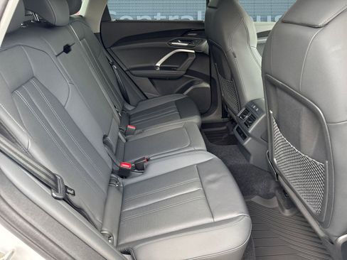 New 2025 Audi Q5 Premium Plus image 29