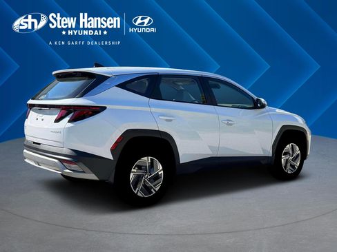New 2026 Hyundai Tucson Blue SE AWD/4WD image 9
