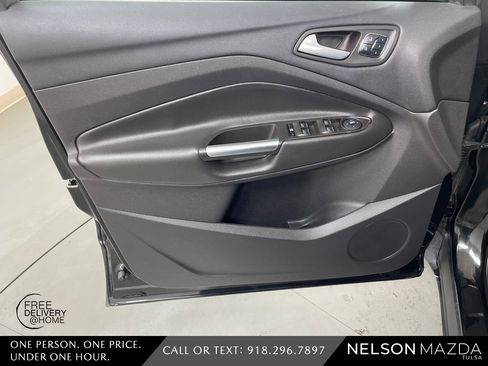 Used 2014 Ford Escape Titanium image 19